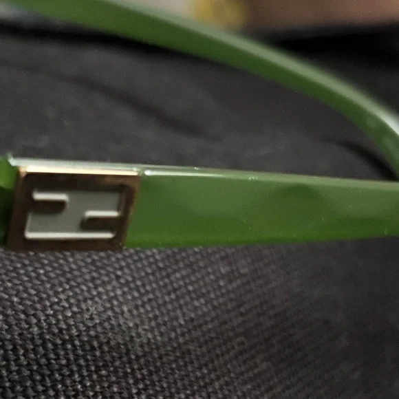 Fendi Silver and Green Frames with Authentic Cards F899 50  display picture 1